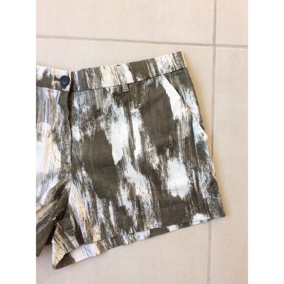 Khakis by Gap Summer Shorts Multicolor Print Mid Rise Stretch - Picture 3 of 8